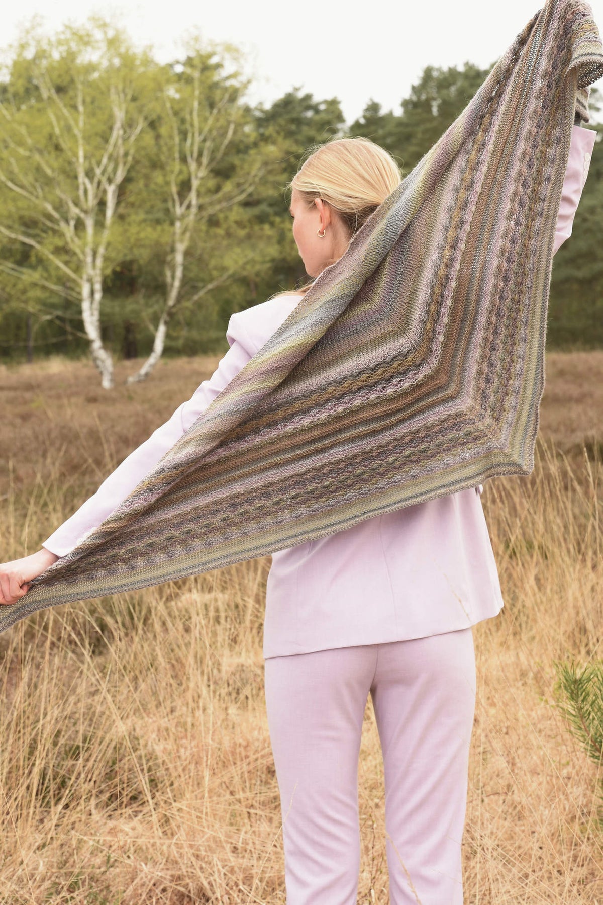 Tuch Yeliz, Strickmodell in einer weiteren Ansicht