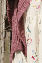 Weste Isleen, Detail